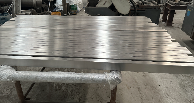 泰州不锈钢无缝方管 