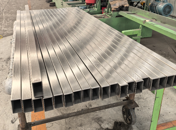 泰州建筑工程行业用不锈钢无缝钢管